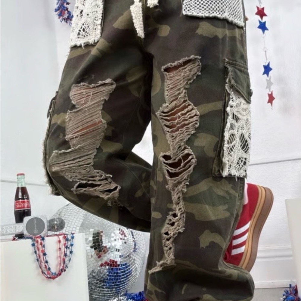 Camouflage Distressed Pants with Crochet Accents